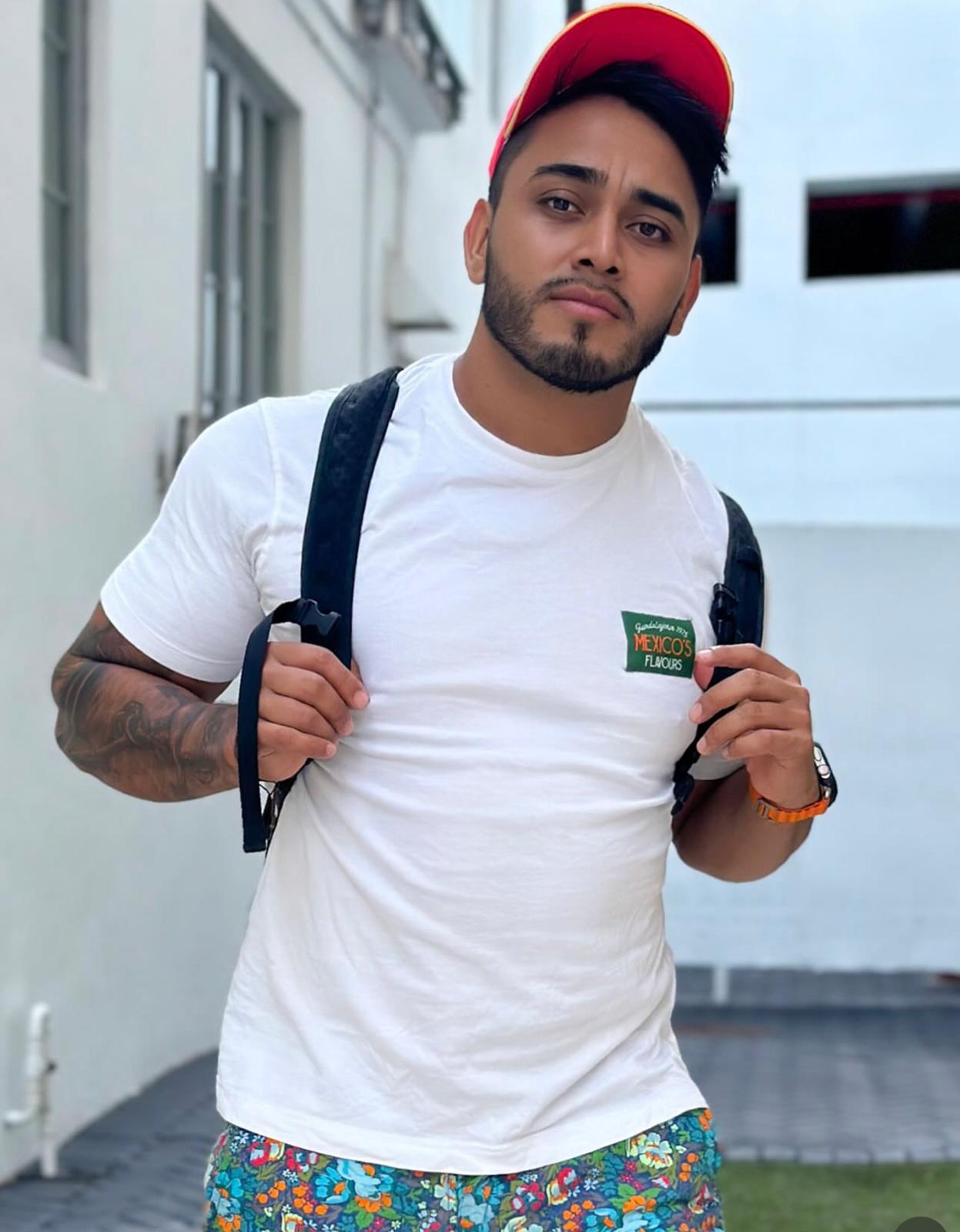 Gabriel Lopez — Massage Therapist